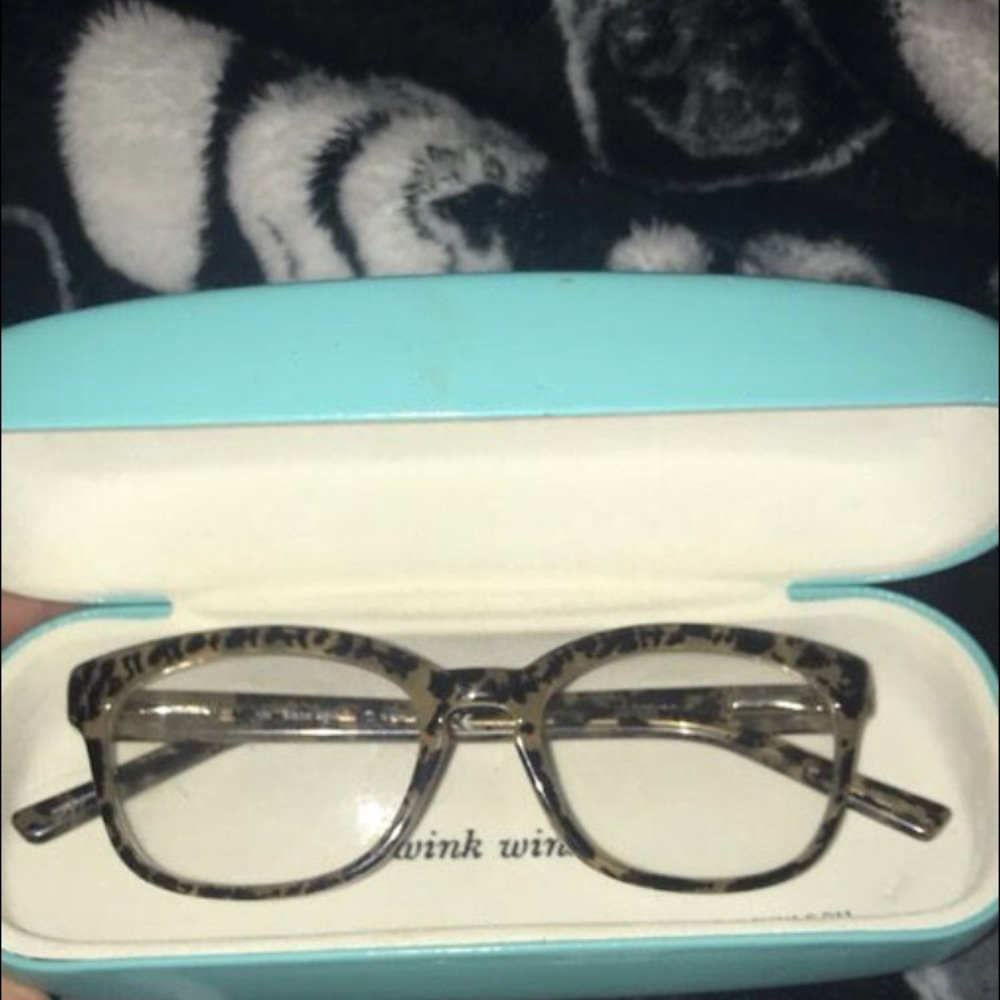 Reading glasses
